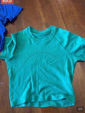 Lululemon swiftly tech crop top